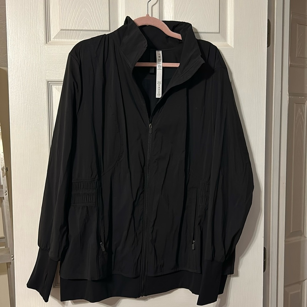 Lululemon Sights Seen jacket size 20